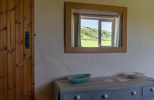 Kidwelly Apartment | Wrth Y Nant (sleeps 4)