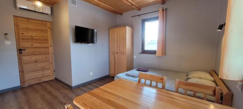 Checiny Cabin | Wrzosowe Wzgórze