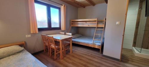 Checiny Cabin | Wrzosowe Wzgórze