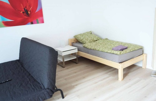 Remscheid Apartment | WU09 stylish, central located apartment with Wifi and TV