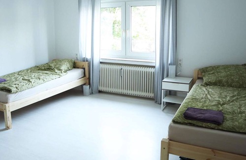 Remscheid Apartment | WU09 stylish, central located apartment with Wifi and TV