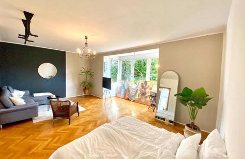 Aachen Apartment | Wunderschöne Altbauwohnung mit Balkon - 102 qm