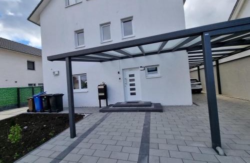Buettelborn Apartment | Wunderschöne und helle Wohnung