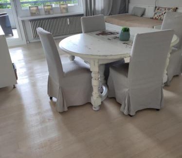 Bissone Apartment | Wunderschönes Apartment direkt am See, Bissone bei Lugano/Tessin