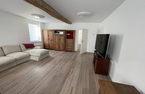 Kohlscheid Apartment | Wurmtal 2-family house directly on the nature reserve 90 sqm, quiet & spacious