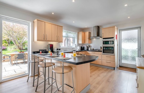 Norwich House | Wyatt House - Two Bedroom House, Sleeps 4