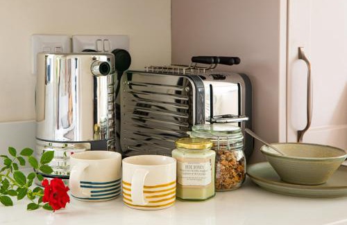 Chipping Norton House | Wychwood Cottage