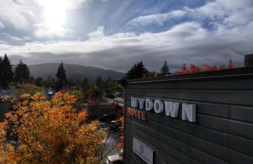 St. Helena Hotel | Wydown Hotel