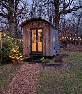 Cowbeech Other | Wyldewood Retreat - Luxury Glamping with Wild Spa