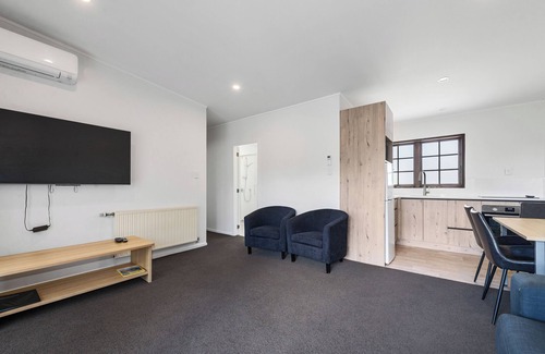 Fenton Street Hotel | Wylie Court