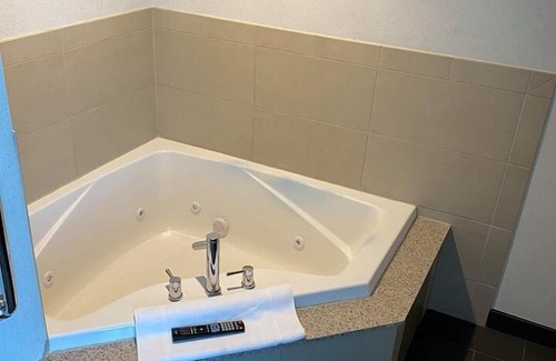 Avon Hotel | Wyndham Avon