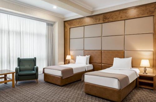 Baku Hotel | Wyndham Baku