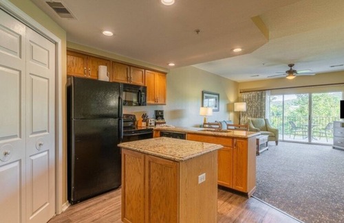 Table Rock Condo | Wyndham Branson at The Meadows - 2 Bedroom Condo