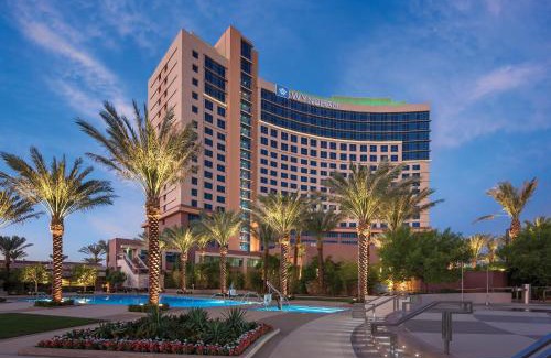 Las Vegas House | Wyndham Desert Blue 2BR Villa with Resort Access