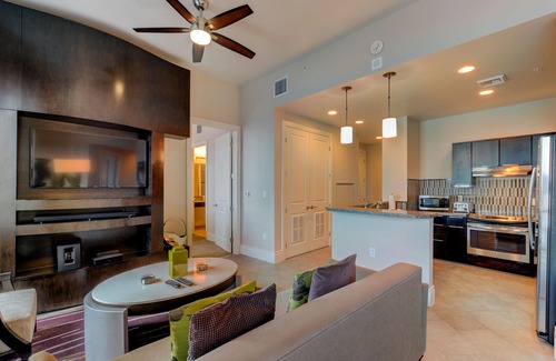 Las Vegas Condo | Wyndham Desert Blue (3 Bedroom Presidential Condo - near strip)