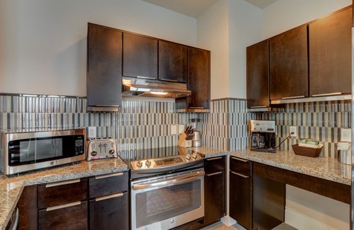 Las Vegas Condo | Wyndham Desert Blue (3 Bedroom Presidential Condo - near strip)