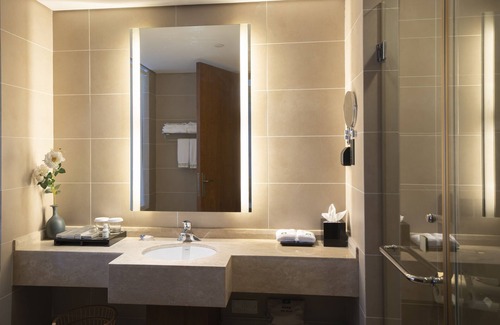Lingshui County Hotel | Wyndham Garden Lingshui