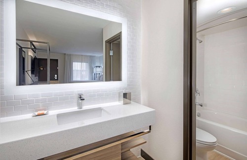 Marietta Hotel | Wyndham Garden Marietta Atlanta North