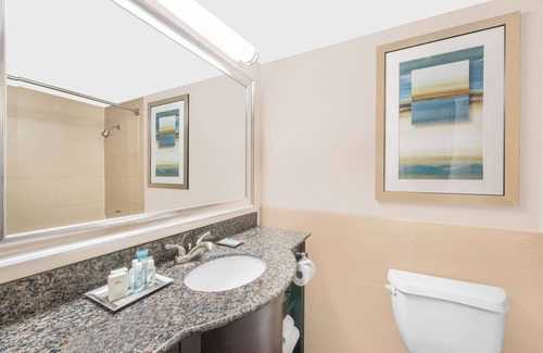 Midland Hotel | Wyndham Garden Midland