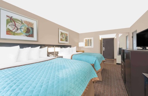 Midland Hotel | Wyndham Garden Midland