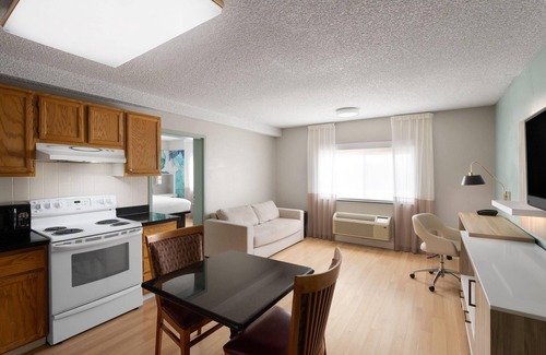 Newark Hotel | Wyndham Garden Newark/Fremont Silicon Valley