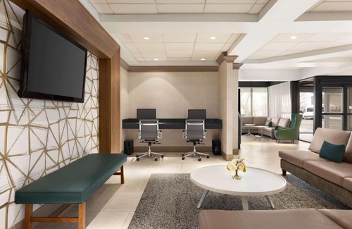 Wayne Hotel | Wyndham Garden Totowa