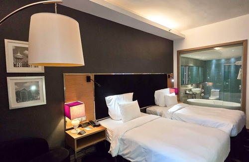 Taman Bukit Pantai Hotel | Wyndham Grand Bangsar Kuala Lumpur
