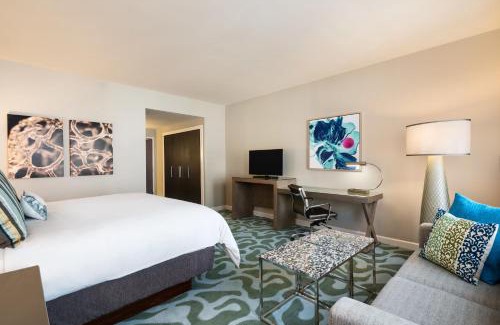 Jupiter Hotel | Wyndham Grand Jupiter at Harbourside Place