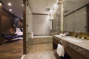 Manama Hotel | Wyndham Grand Manama