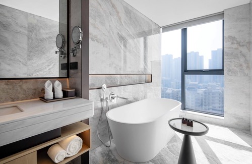 Yue Lu Hotel | Wyndham Grand Plaza Royale Lugu Changsha