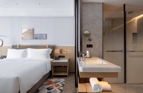 Yue Lu Hotel | Wyndham Grand Plaza Royale Lugu Changsha