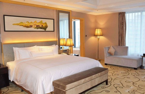 Longwen District Hotel | Wyndham Grand Plaza Royale Mingfa Zhangzhou