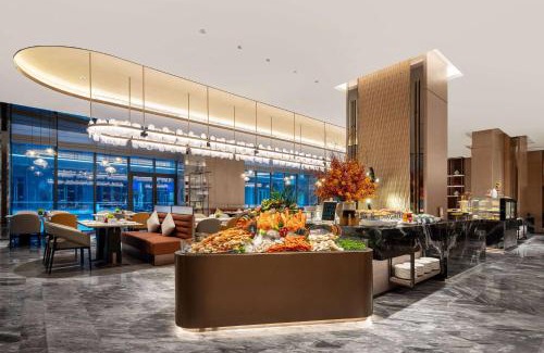 Wang Cheng Hotel | Wyndham Grand Plaza Royale Lugu Changsha