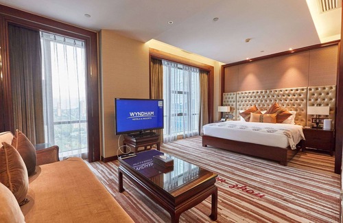 Beihu District Hotel | Wyndham Grand Plaza Royale Chenzhou