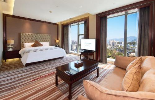 Beihu District Hotel | Wyndham Grand Plaza Royale Chenzhou