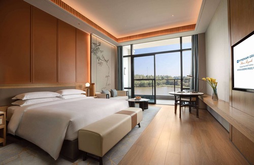 Taijiang District Hotel | Wyndham Grand Plaza Royale Xiangai Mountain Fuzhou
