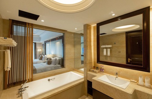 Anji Hotel | Wyndham Grand Plaza Royale Kaicheng Anji