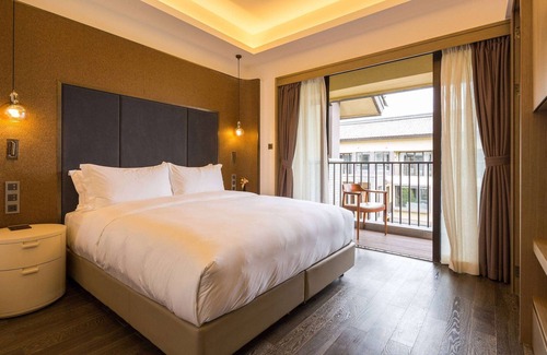 Gucheng District Hotel | Wyndham Grand Royal Hotel Jinlin Lijiang