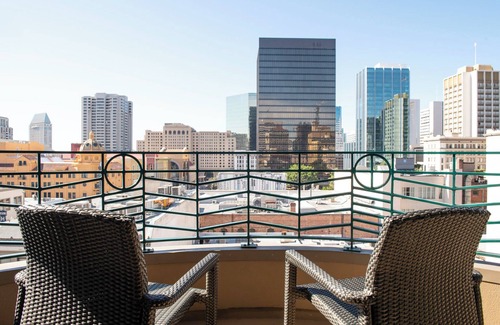 Gaslamp Quarter Condo | Wyndham Harbour Lights | Two Studio Suites