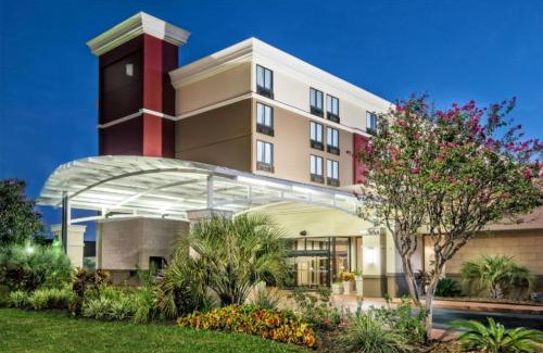 Clodine Hotel | Wyndham Houston Sugarland