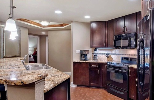 Old Town Alexandria Condo | Wyndham National Harbor 4 Bedroom Condo, Sleeps 12
