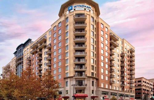 Potomac West Condo | Wyndham National Harbor 2 Bedroom Condo, Sleeps 8