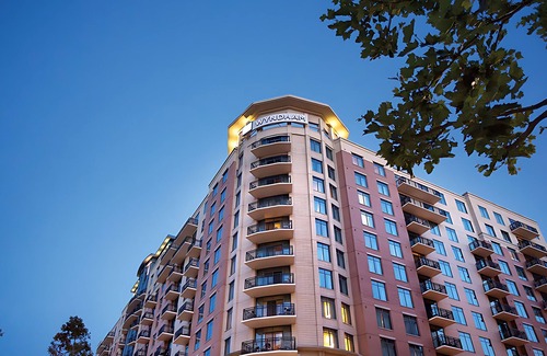 Oxon Hill Apartment | Wyndham National Harbor: 1 Bedroom Deluxe Near D.C. & Waterfront Attractions