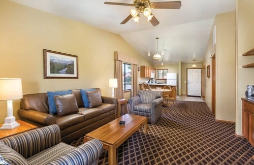 Pagosa Springs Condo | Wyndham Pagosa Springs |1BR/1BA King Suite w/Balc