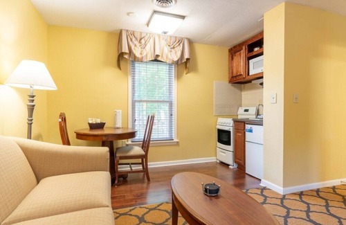 Williamsburg Condo | Wyndham Patriots Place - 2 Bedroom Lockoff