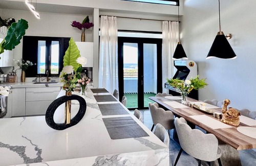 Zarzal Apartment | Wyndham Residence 4BR Penthouse Ocean View