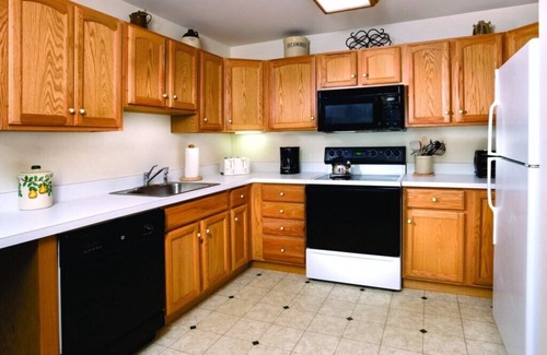 Jeffersonville Condo | Wyndham Smugglers Notch - 2 Bedroom