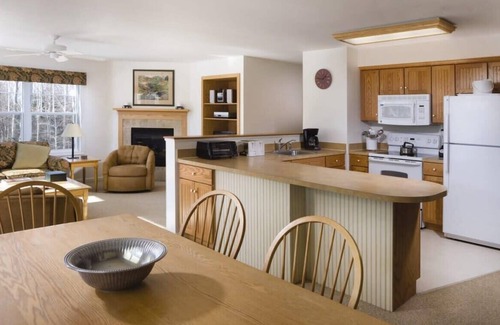 Jeffersonville Condo | Wyndham Smugglers' Notch | 2BR/2BA King Bed Suite
