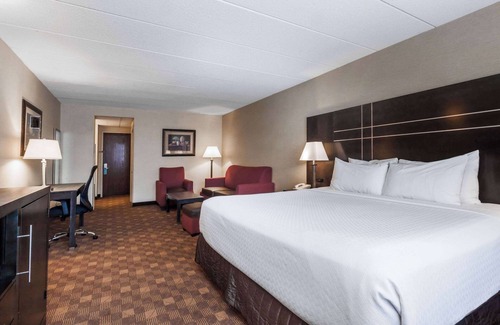Southbury Hotel | Wyndham Southbury