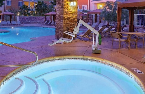 Spring Valley Condo | Wyndham Tropicana Resort | 2BR King Bed Suite